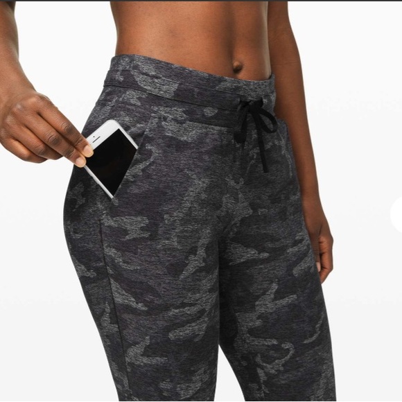 Lululemon Ready to Rulu Pant Size 4 - Picture 4 of 11